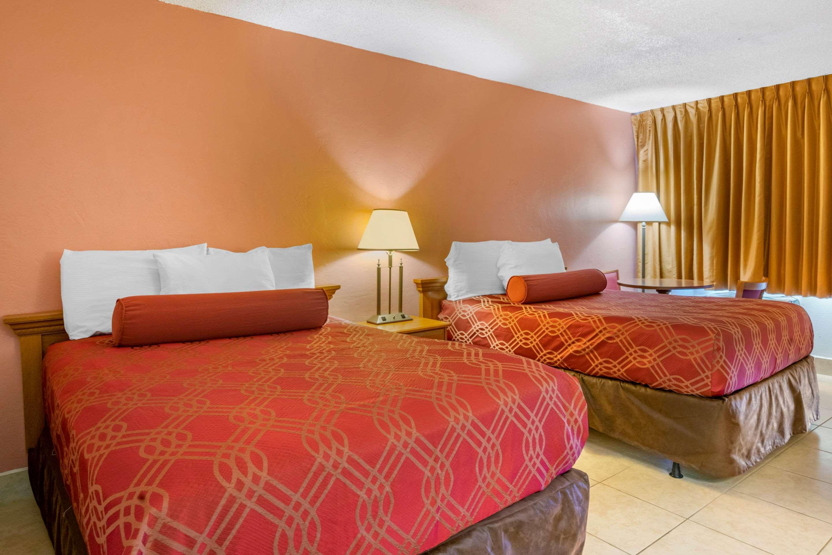 Econo Lodge North North Fort Myers Exterior foto