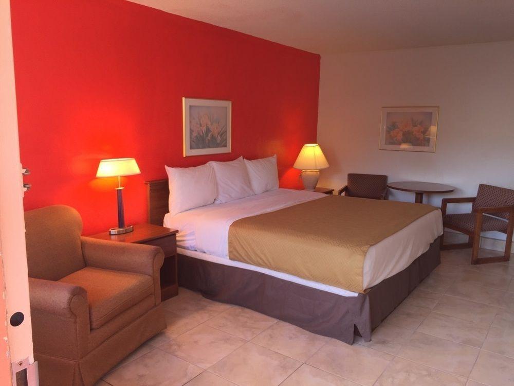 Econo Lodge North North Fort Myers Exterior foto